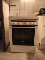 Siemens gasfornuis met oven, Witgoed en Apparatuur, Fornuizen, Ophalen, Vrijstaand, Gas, 4 kookzones