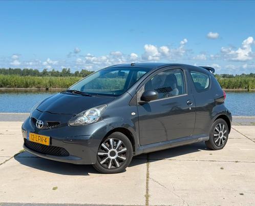TOYOTA AYGO VOL IN DE OPTIES!, Auto's, Toyota, Bedrijf, Aygo, ABS, Airbags, Airconditioning, Centrale vergrendeling, Climate control