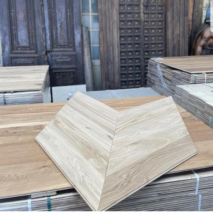 EIKEN HONGAARSE PUNT - VISGRAAT VLOEREN - PARKET VLOER!, Huis en Inrichting, Stoffering | Vloerbedekking, Ophalen of Verzenden