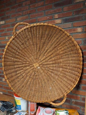 Rieten wan beschikbaar voor biedingen