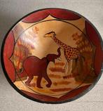 Prachtige houten schaal Afrika olifant giraf, Huis en Inrichting, Woonaccessoires | Schalen en Manden, Ophalen of Verzenden, Rond