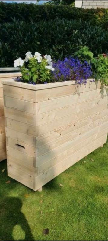 2x hoge smalle bloembak plantenbak hout beschikbaar voor biedingen