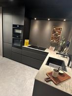 Keuken Zwart PRATO, Ophalen, Zwart, Hoekkeuken, Greeploos