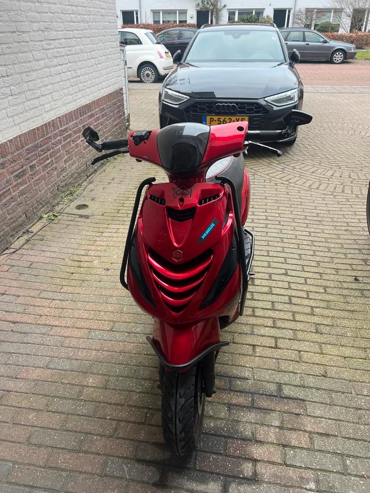 Definitief GERESERVEERD, Fietsen en Brommers, Scooters | Piaggio, Gebruikt, Zip, Maximaal 45 km/u, Benzine, Ophalen