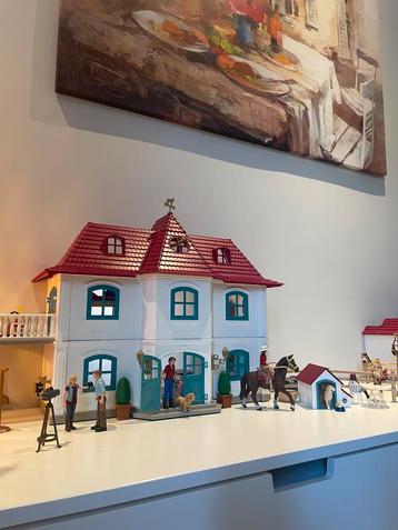 Schleich horse club huis met super veel extra’s beschikbaar voor biedingen