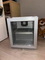 Red bull mini koelkast, Ophalen, Zonder vriesvak, Minder dan 45 cm, Minder dan 85 cm