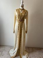 Kaftan te HUUR, Ophalen, Zo goed als nieuw, Maat 38/40 (M), Overige typen