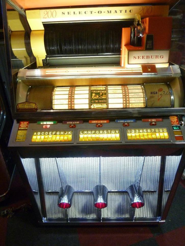 Seeburg KD 200   1957, Verzamelen, Automaten | Jukeboxen, Gebruikt, Seeburg, 1950 tot 1960, Ophalen