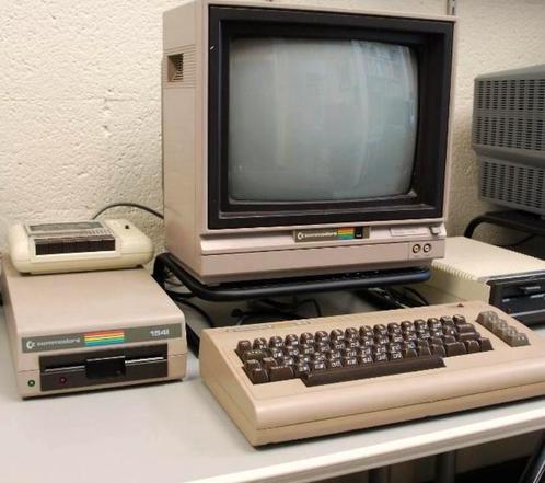 GEZOCHT: Oude Commodore of Amiga computers, Computers en Software, Vintage Computers, Ophalen of Verzenden