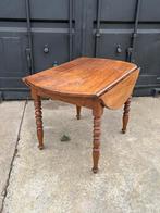 Antieke houten tafel met klepblad, Ophalen