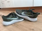 Nike sneakers maat 41 ongedragen, Nieuw, Ophalen of Verzenden, Hardlopen, Hardloopschoenen