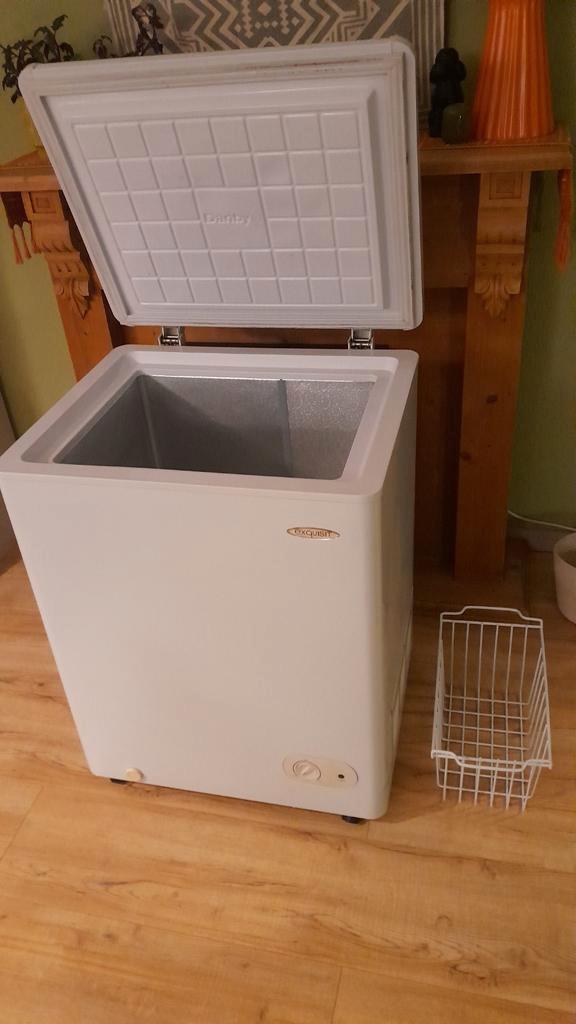Fijne Exquisit vriezer!, Huis en Inrichting, Woonaccessoires | Kisten, Zo goed als nieuw, 50 tot 75 cm, Ophalen of Verzenden