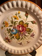 Handgeschilderde Folklore Schotel - Bloemenpatroon 27cm, Ophalen of Verzenden