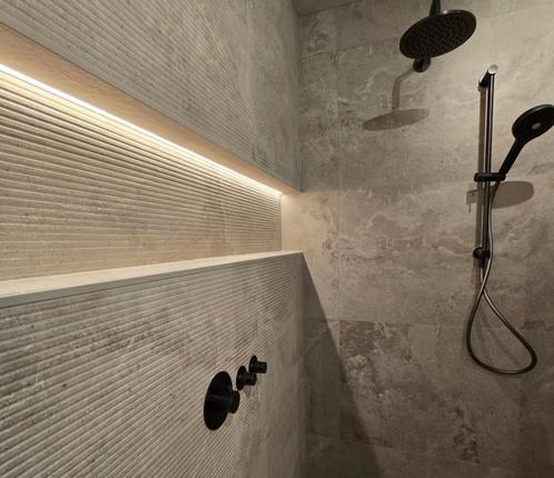 Tegels badkamer/wc, Doe-het-zelf en Verbouw, Tegels, Nieuw, Wandtegels, Keramiek, 60 cm of meer, 60 cm of meer, 10 m² of meer