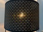 **KOOP NU** Matzwart booglamp incl. Ikea Nymö lampenkap TEAB, Huis en Inrichting, Lampen | Vloerlampen, Ophalen, Gebruikt, Metaal