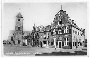 963725	Naaldwijk	ZH 1947 Raadhuis	NHerv Kerk	Gelopen met pos beschikbaar voor biedingen