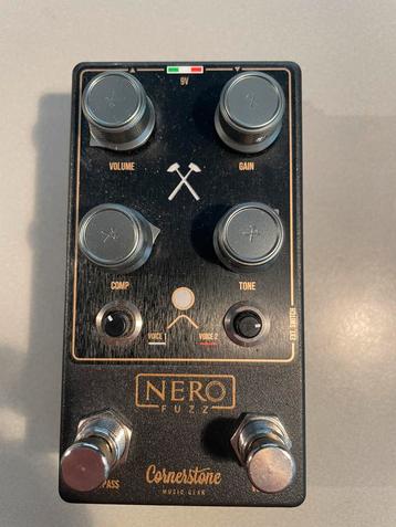 Fuzz pedaal Cornerstone Nero beschikbaar voor biedingen