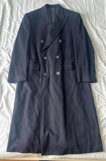 Prachtige lange Kasjmier winterjas beschikbaar voor biedingen