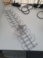 Kabelgoot voor onder bureau, Ophalen