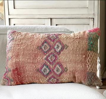 24-Ward Kilim Boujaad kussen nieuw! beschikbaar voor biedingen