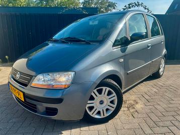 Fiat Idea 1.4 16V AUTOMAAT 2004 Grijs AIRCO APK NAP✅ beschikbaar voor biedingen