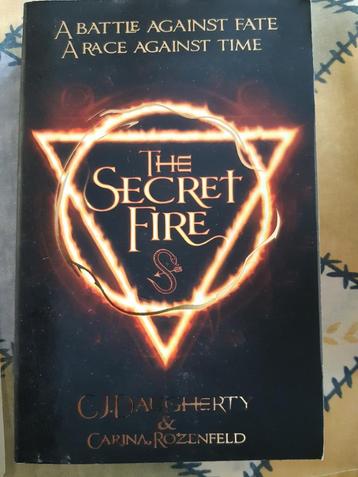 	2x Daugherty carina rozenfeld the secret city en fire beschikbaar voor biedingen