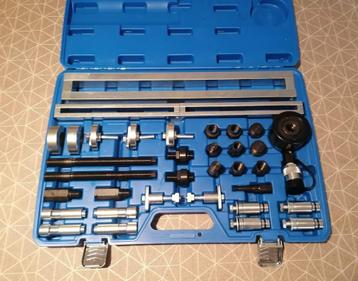 Hydraulische injector trekker 10 T met brug en adapter delen beschikbaar voor biedingen