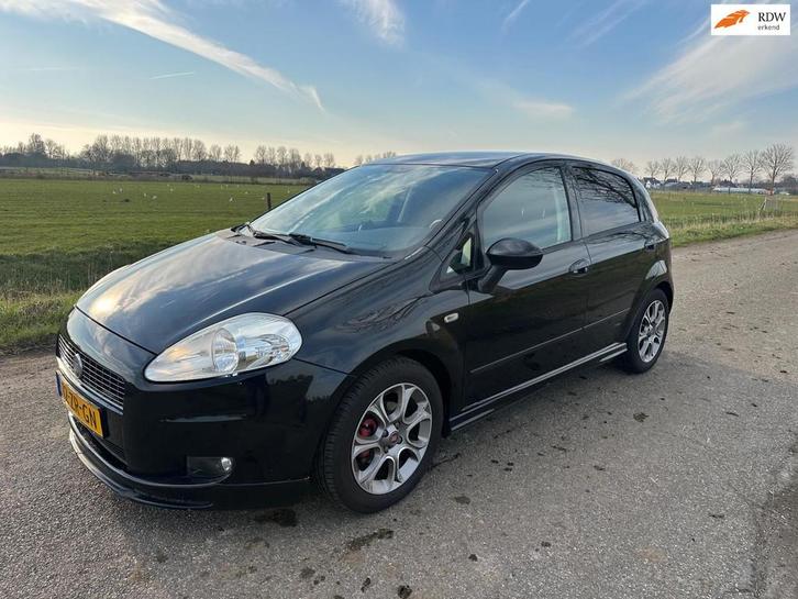 Fiat Grande Punto 1.4-16V Racing Nieuwe APK !, Auto's, Fiat, Bedrijf, Te koop, Grande Punto, ABS, Airbags, Airconditioning, Boordcomputer