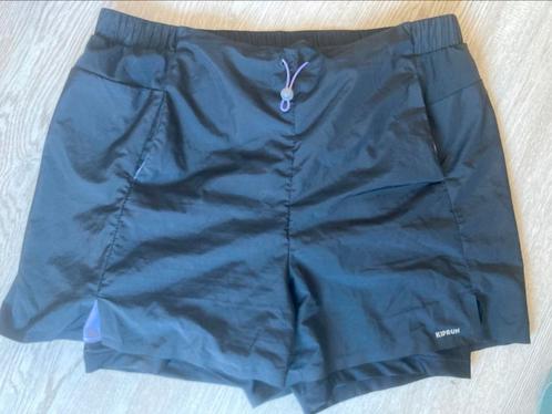 Kiprun 2-in-1 hardloopshort maat XL dames, Kleding | Dames, Sportkleding, Zo goed als nieuw, Hardlopen of Fietsen, Maat 46/48 (XL) of groter