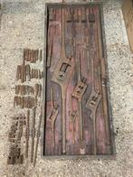 Grote bak oud draadsnijgereedschap, zwaar, Doe-het-zelf en Verbouw, Gereedschap | Handgereedschap, Ophalen, Gebruikt