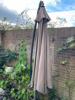 Grijze /taupé zweefparasol hangparasol, Ophalen, Gebruikt, Kantelbaar, 2 tot 3 meter
