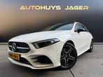 Mercedes-Benz A-klasse 250 e AMG Line|Pano|Sfeer|Multibeam|C, Auto's, Mercedes-Benz, Gebruikt, 4 cilinders, 15 kWh, Wit