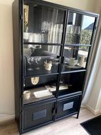 Woood metalen vitrinekast Ronja zwart, Ophalen, 50 tot 100 cm, Zo goed als nieuw, 150 tot 200 cm
