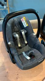 Maxi Cosi pebble i-size grijs met groene hoes, Maxi-Cosi, Zo goed als nieuw, Ophalen, Isofix