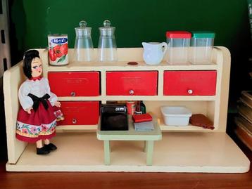 Okwa poppenhuis winkeltje vintage antiek met accessoires  beschikbaar voor biedingen
