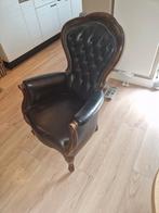 Antieke stijl fauteuil, zwart leer met houten frame, Huis en Inrichting, Fauteuils, Ophalen, Gebruikt, Minder dan 75 cm, Leer