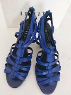 Dames schoenen, Ophalen of Verzenden, Zo goed als nieuw, Sneakers of Gympen