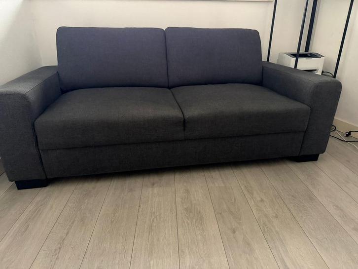 Nette staat KIVIK 2 zitsbank van IKEA antraciet grijs stof, Huis en Inrichting, Banken | Bankstellen, Gebruikt, Rechte bank, Tweepersoons