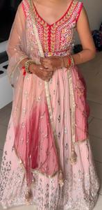 Roze lehenga, Ophalen of Verzenden, Zo goed als nieuw, Maat 34 (XS) of kleiner