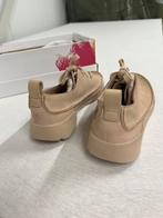 CLARKS Tri Clara 261352544 Blush beige schoenen 35.5 nieuw, Nieuw, Beige, Ophalen of Verzenden, Sneakers of Gympen