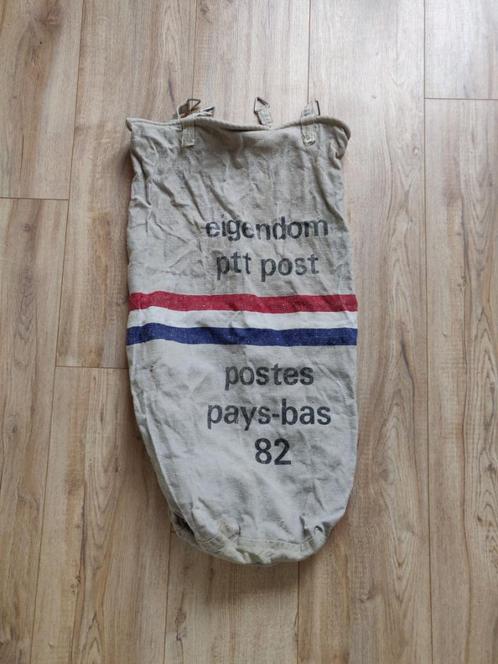 PTT Postzakken, 1982 en 2000, Verzamelen, Retro, Overige typen, Ophalen of Verzenden