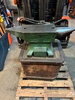 Kohlswa aambeeld B38 107 kg dubbelhoorn, Antiek en Kunst, Antiek | Gereedschap en Instrumenten, Ophalen