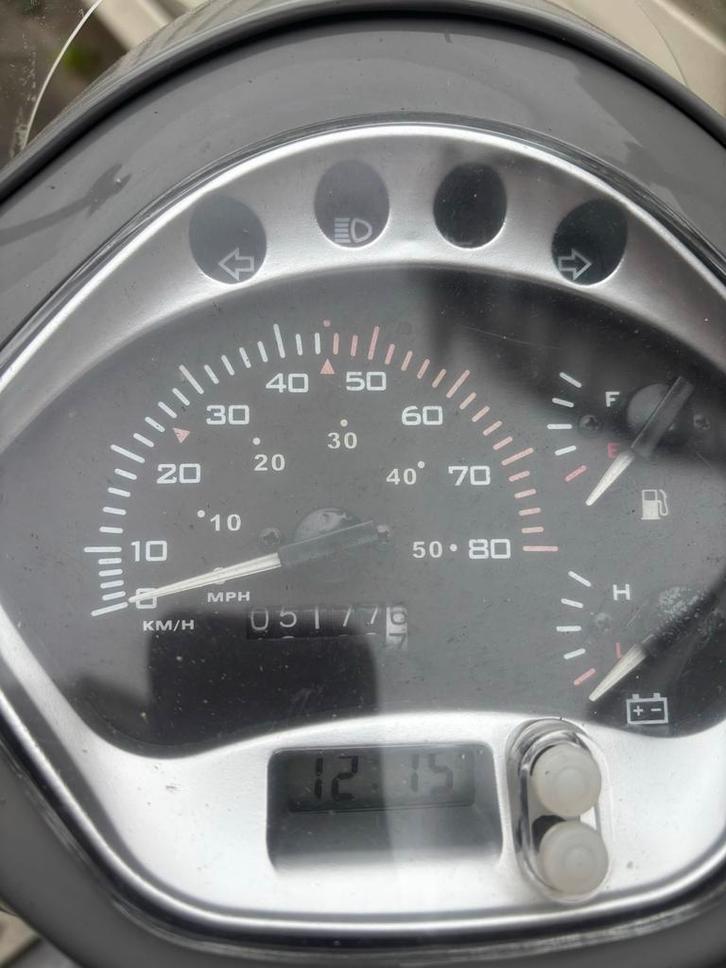 Senzo Riva Lux Snorfiets (2020) - 5177km, Fietsen en Brommers, Snorfietsen en Snorscooters, Gebruikt, Overige merken, Benzine