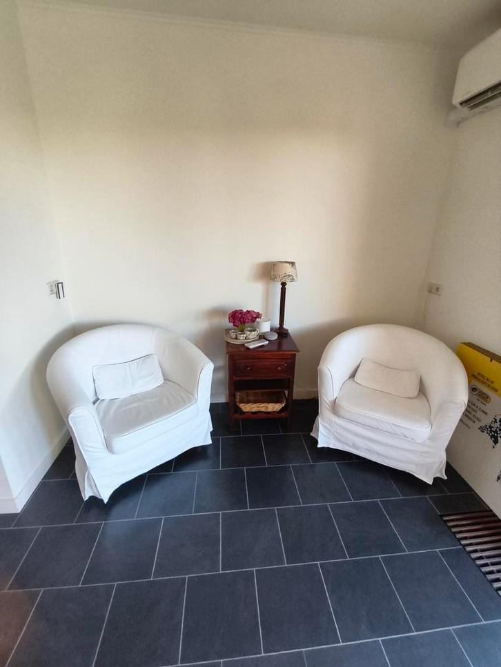 2 Ikea Fauteuil met Hoes - Wit of Zwart., Huis en Inrichting, Fauteuils, Zo goed als nieuw, Stof, 75 tot 100 cm, Minder dan 75 cm