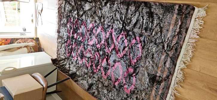 vloerkleed handgeknoopt, Huis en Inrichting, Stoffering | Tapijten en Kleden, 200 cm of meer, Rechthoekig, Ophalen