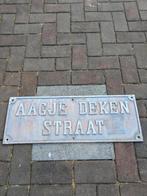 Gietijzeren straatnaambord Aagje Deken, Antiek en Kunst, Antiek | Emaille, Ophalen