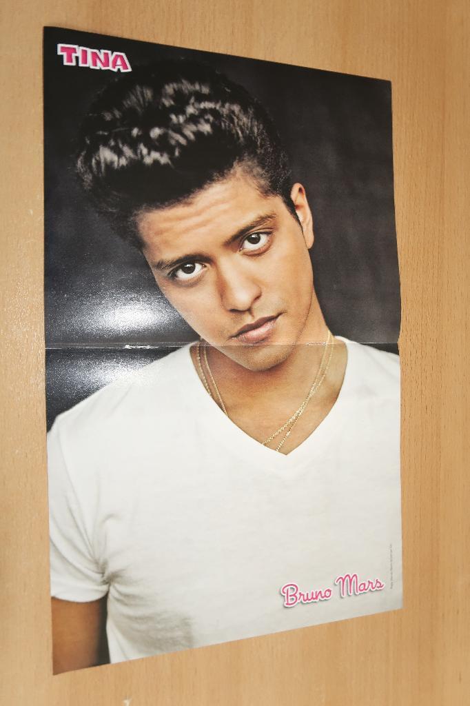 Bruno Mars poster, Verzamelen, Posters, Nieuw, Muziek, A1 t/m A3, Rechthoekig Staand, Ophalen of Verzenden