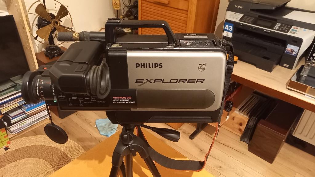 philips camcorder  vintage, Audio, Tv en Foto, Videocamera's Analoog, Overige typen, VHS of SVHS, Ophalen