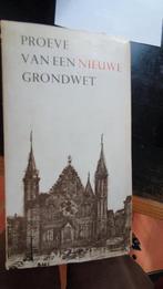 Proeve van een nieuwe grondwet 1966 + documentatier 1- 21, Boeken, Politiek en Maatschappij, Nederland, Gelezen, Juridisch en Recht