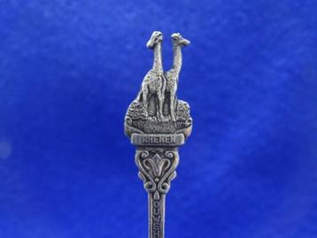 Lepeltje: Rhenen OH Dierenpark Giraffen  beschikbaar voor biedingen